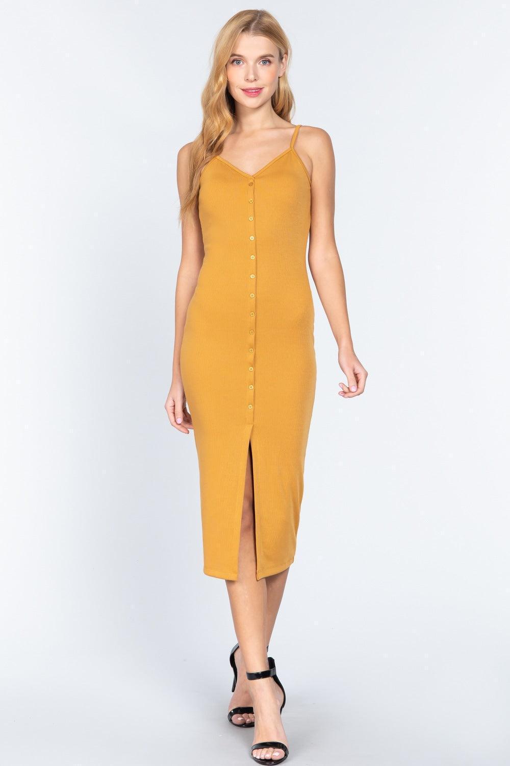 Robe mi-longue côtelée à fente boutonnée