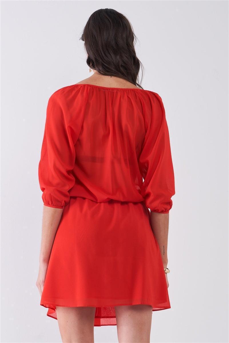 Robe courte boutonnée à col bateau