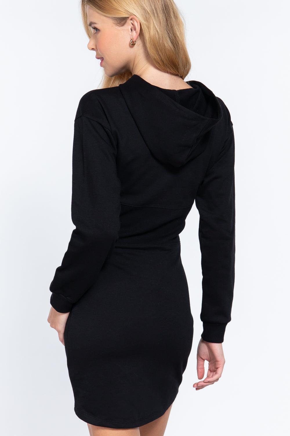 Vestido corto con capucha