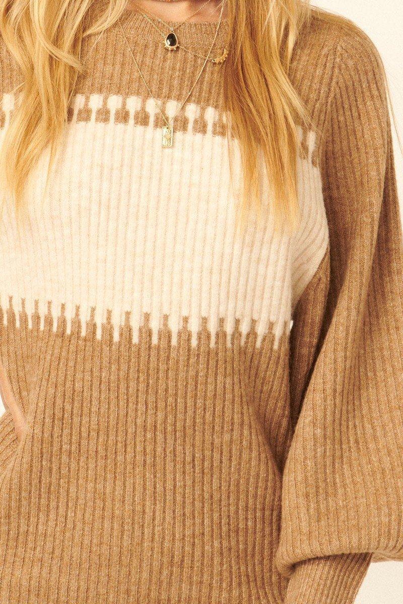 Robe pull courte à manches longues en tricot côtelé
