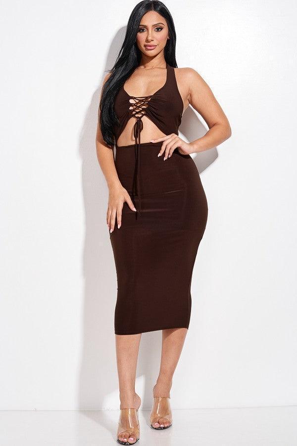 Vestido midi con parte delantera cruzada