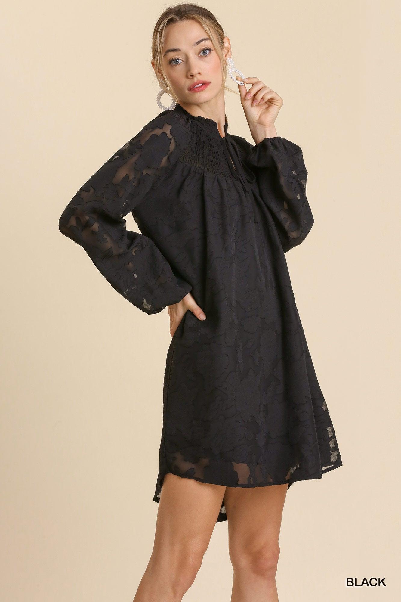 Vestido corto de manga larga raglán de jacquard