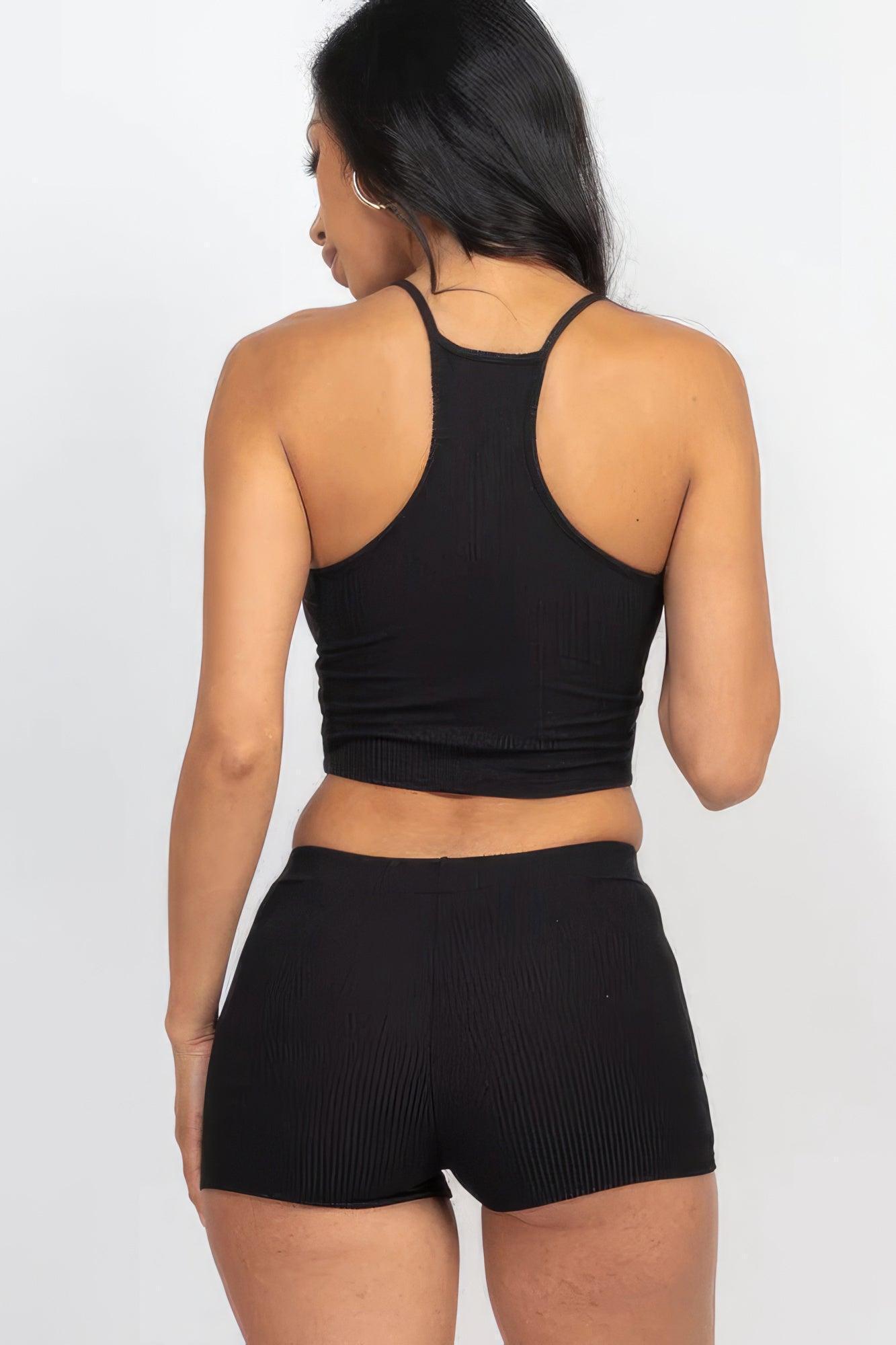 Conjunto top canalé y shorts cortos