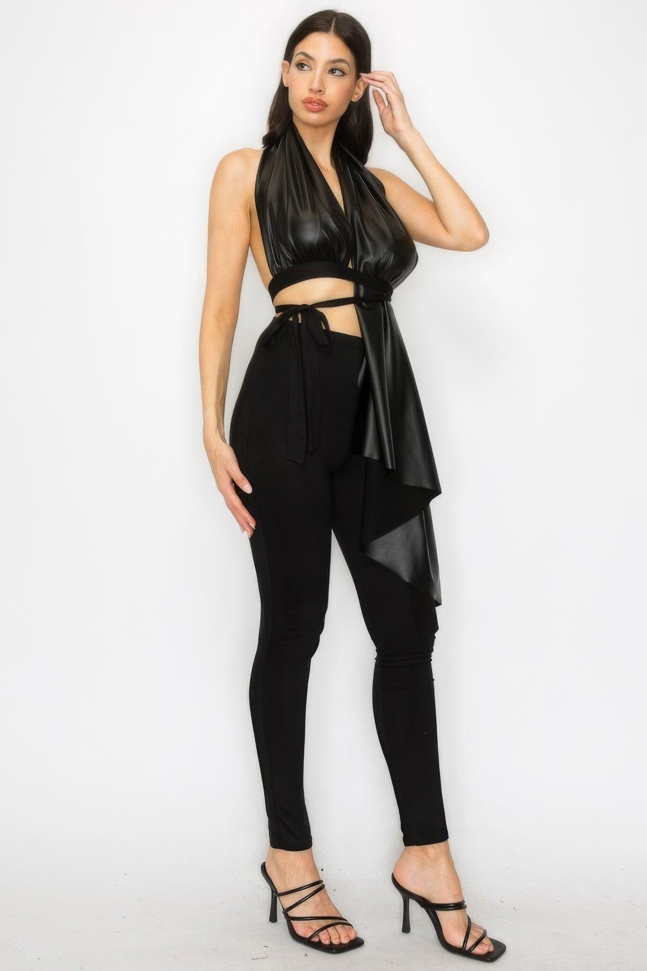 Ensemble de pantalon et haut en similicuir