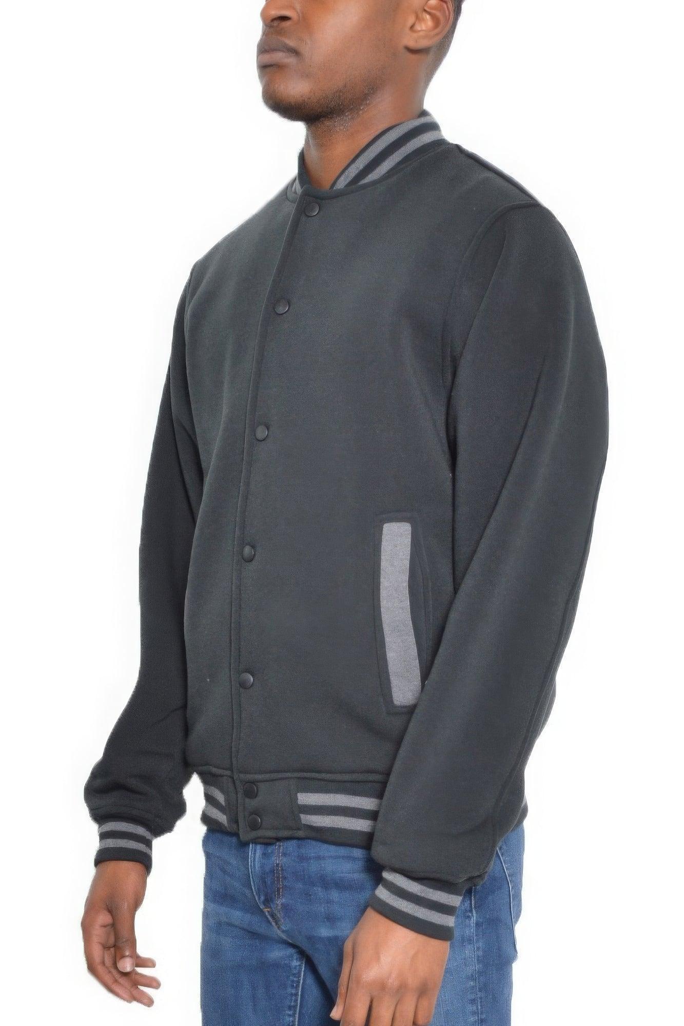 Chaqueta polar con botones a presión