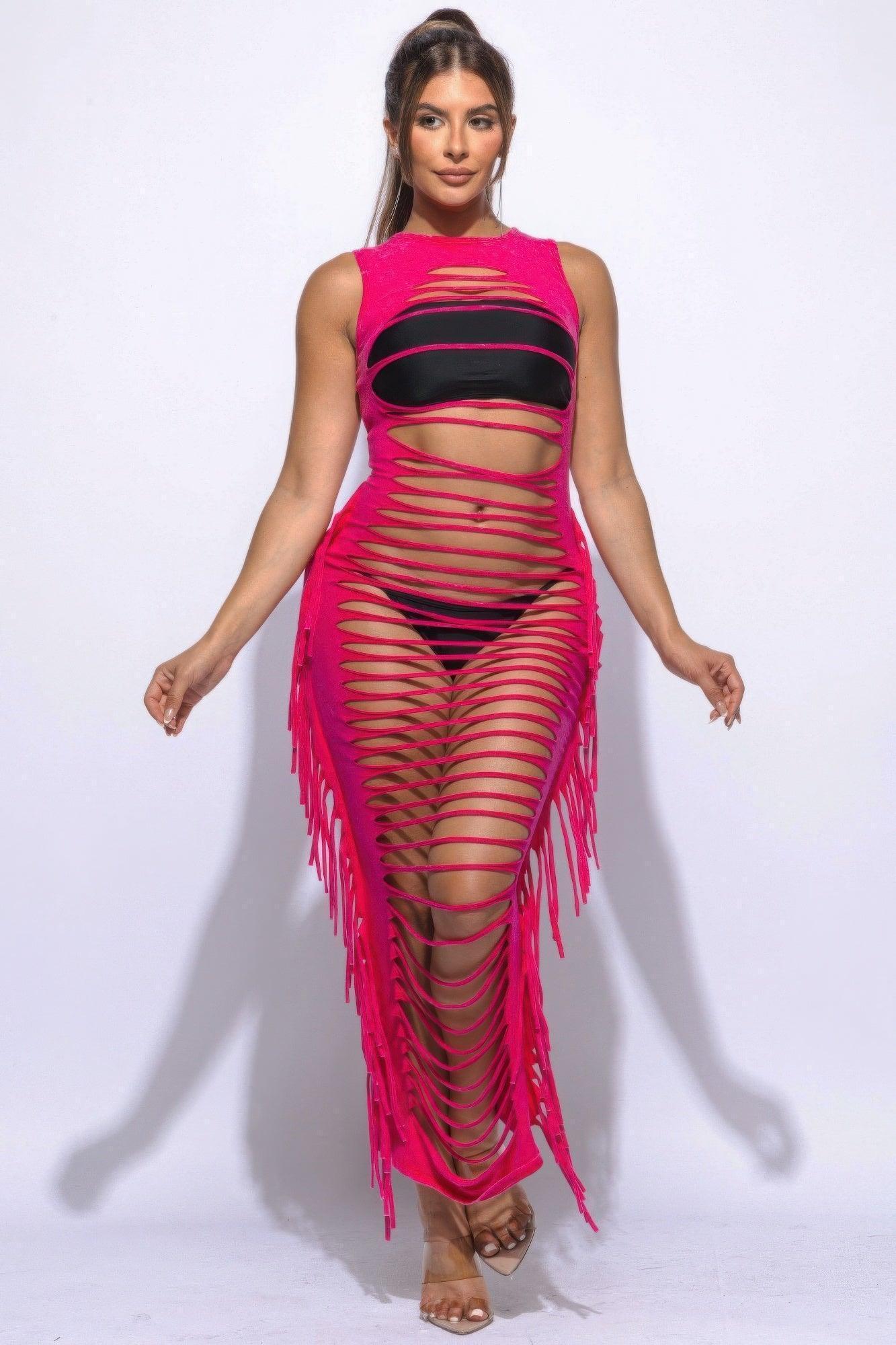 Robe longue découpée à franges