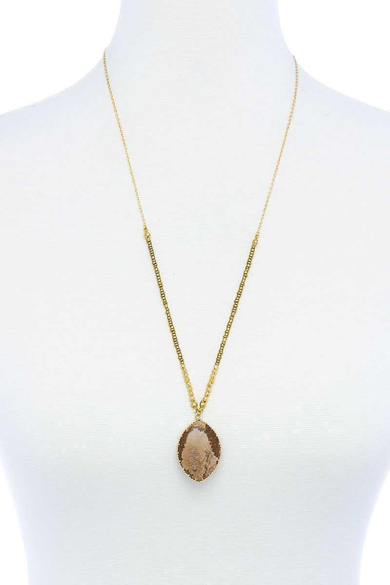 Collier pendentif en perles et en pierre de mode de créateur