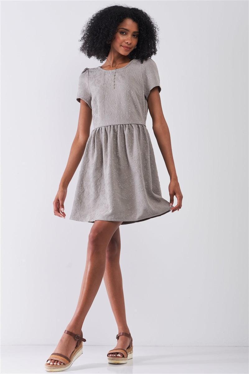Robe courte à col rond à broderie florale gris argenté