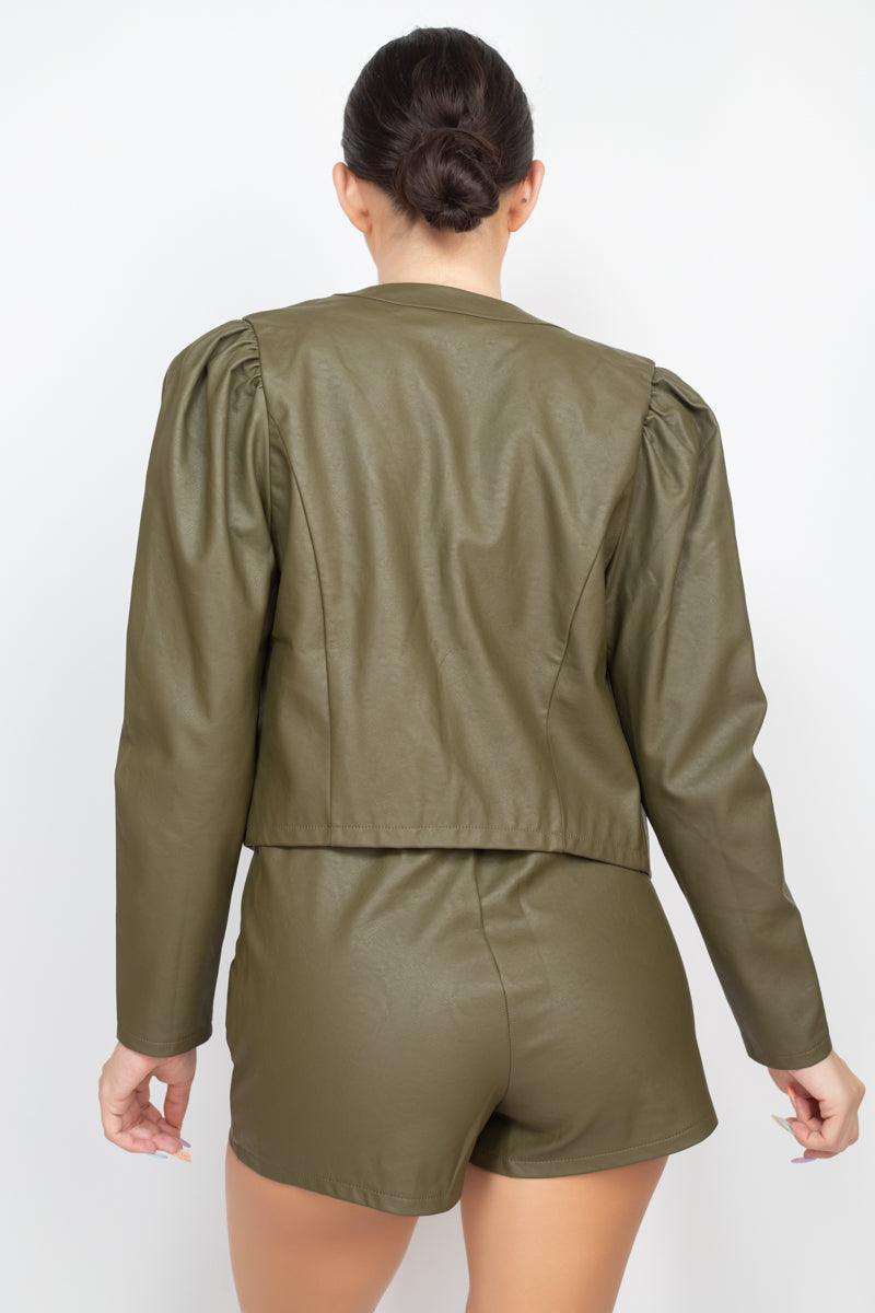 Ensemble tailleur veste et short à boutons latéraux