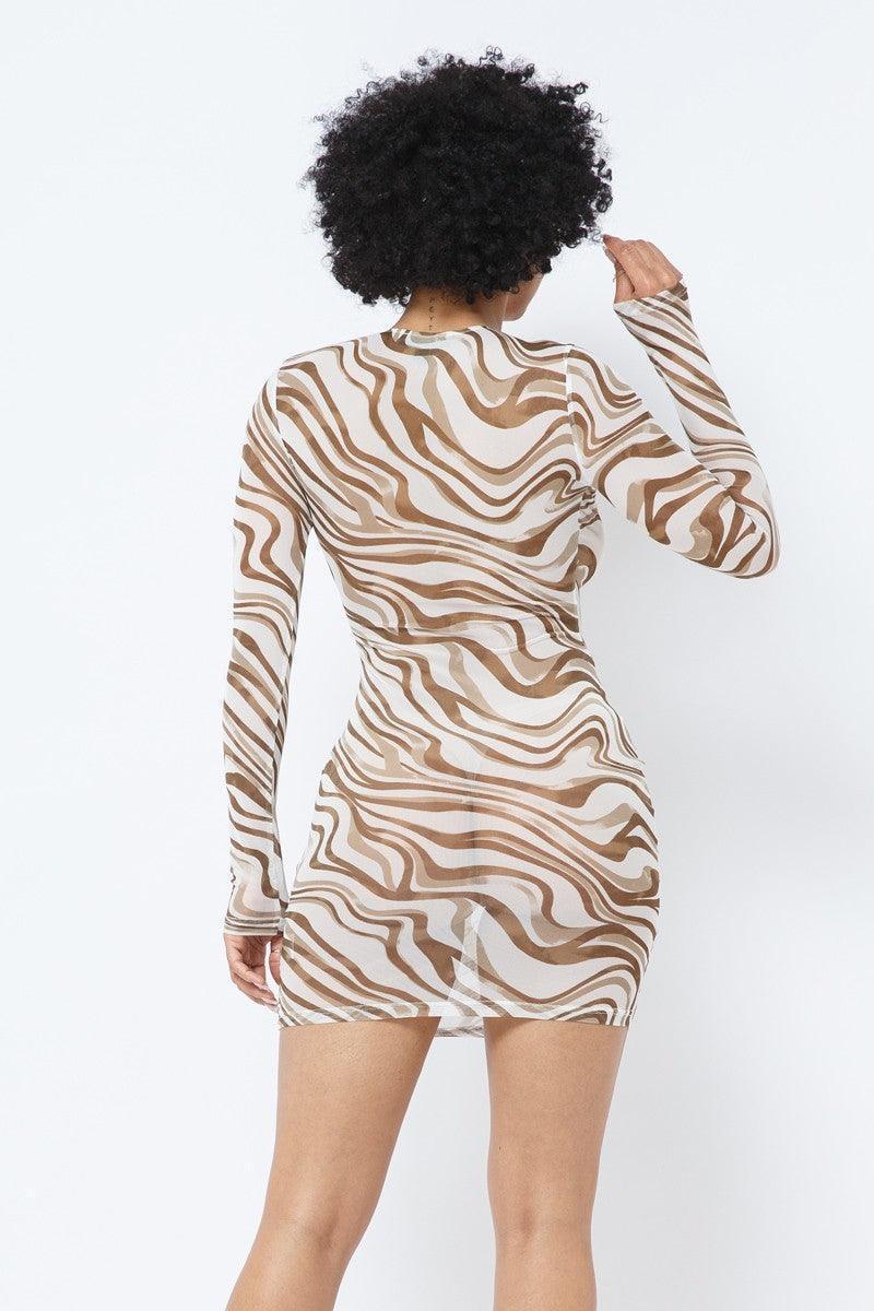 Vestido corto ajustado de punto estampado