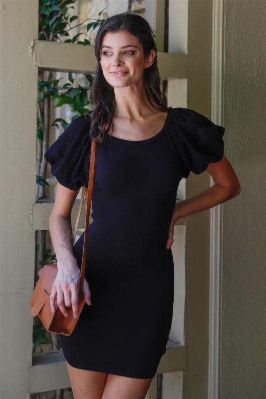 Robe courte moulante en tricot