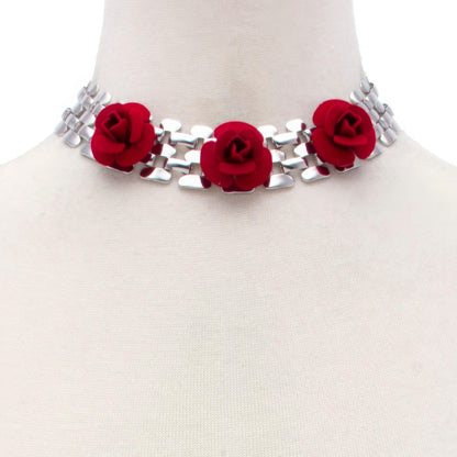 Collier en métal de fleurs Sodajo