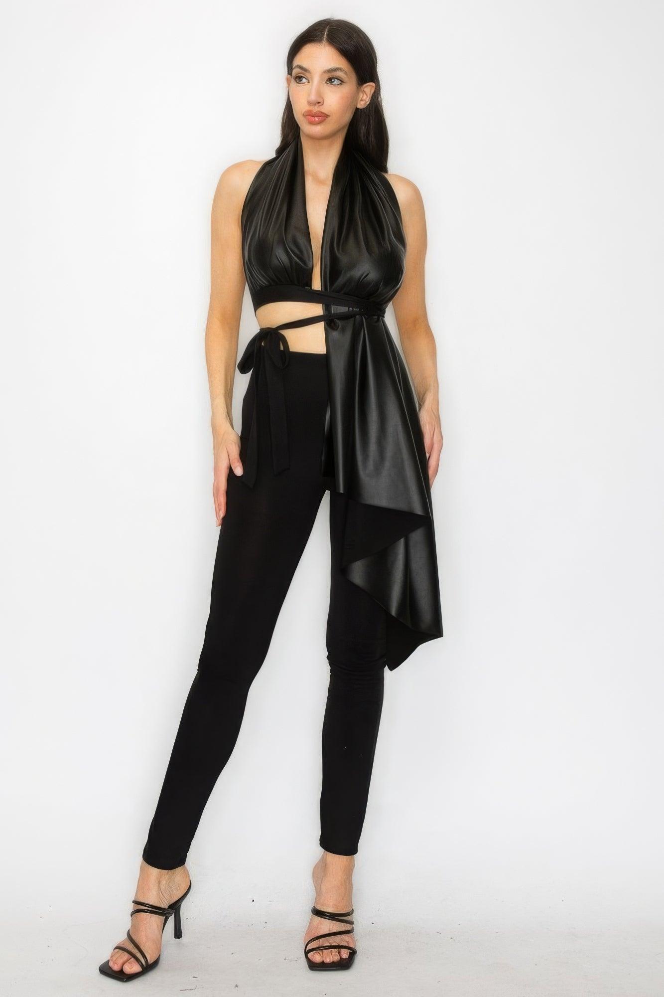 Ensemble de pantalon et haut en similicuir