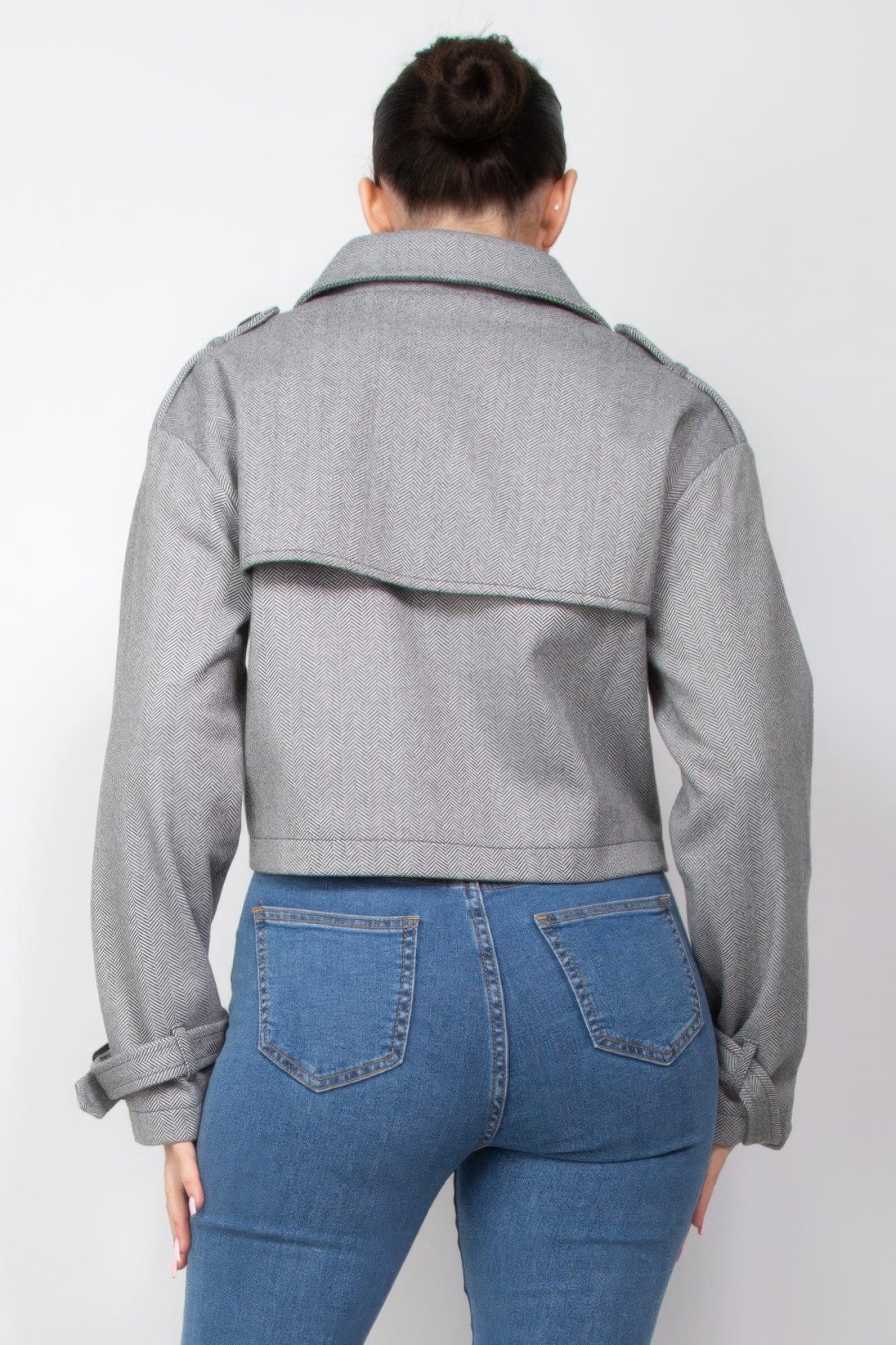 Crop trench-coat à manches bouclées à encoche