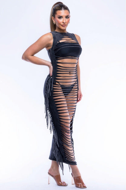 Robe longue découpée à franges